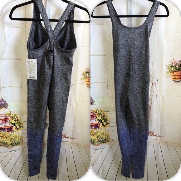 NWT LULULEMON BALANCE & RESIST ONESIE MIDNIGHT - Picture 4 of 7